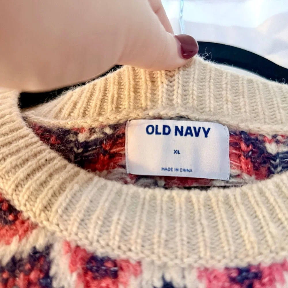 Old Navy Pink and Navy Patterned Sweater - Picture 4 of 5